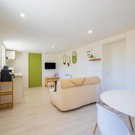 아파트 La Petite Escapade - Joli T2 Refait A Neuf *